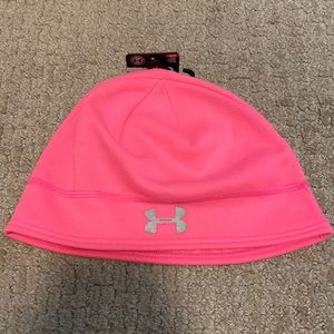 Pink winter hat, NWT